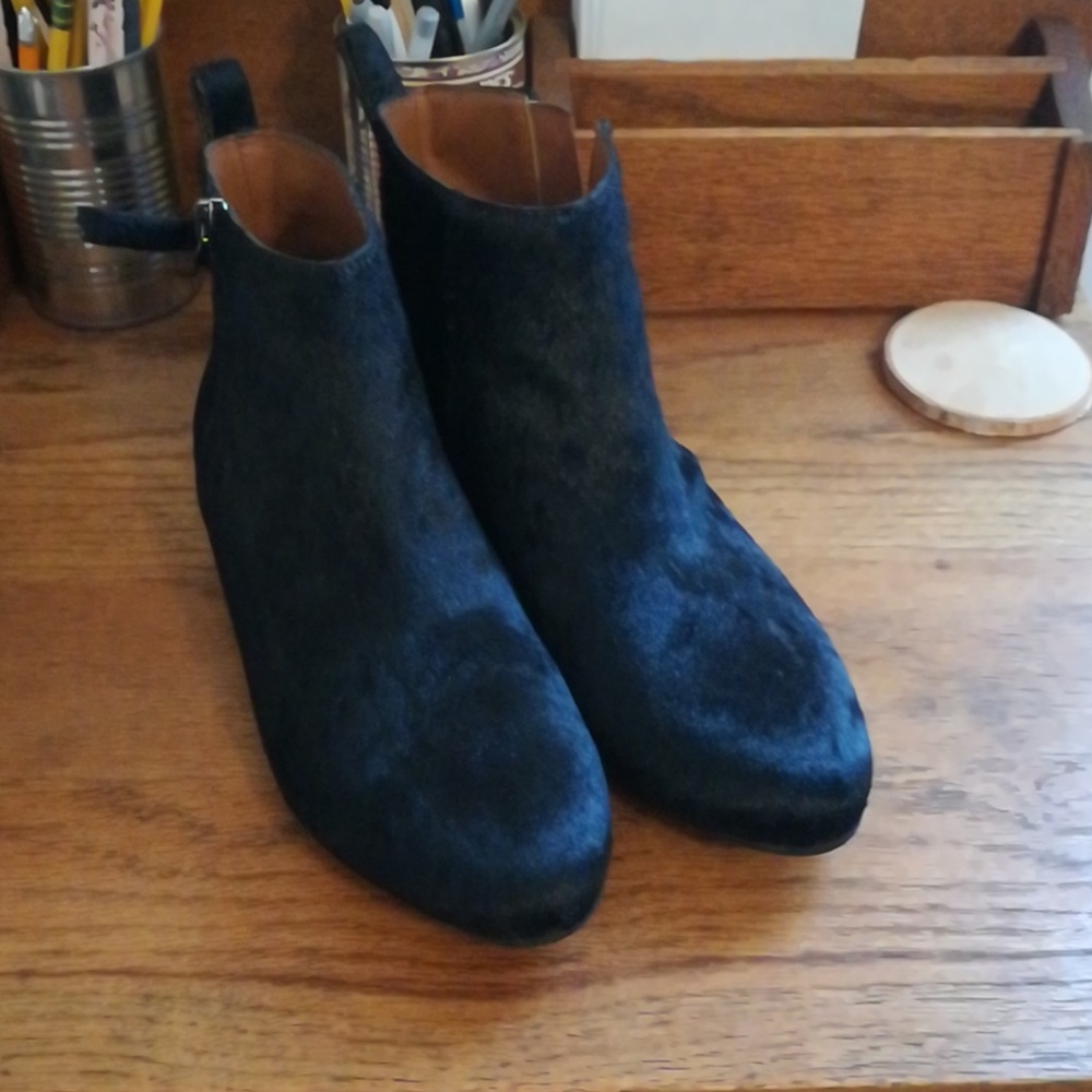 GAP hair fur Black Ankle Boots